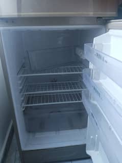 Dawlance fridge for sale. .