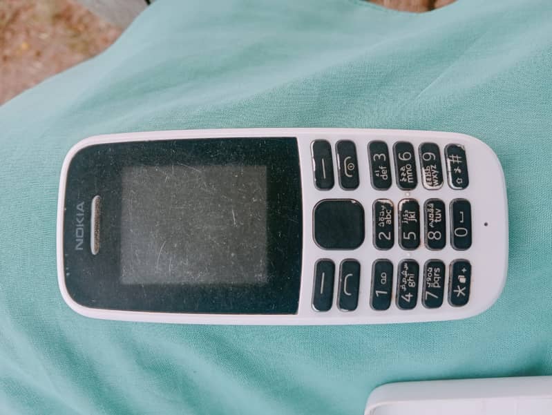 Nokia 105 original phone ha Rs2200 0