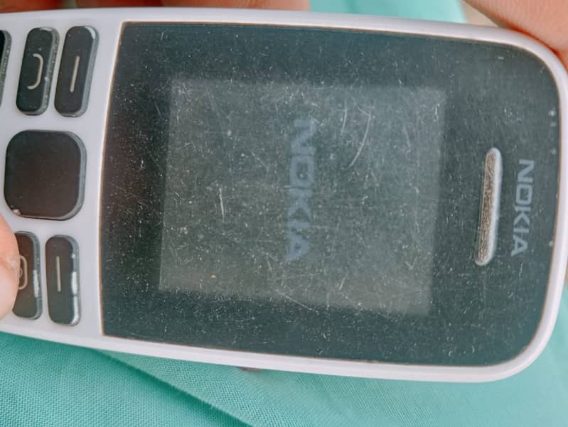 Nokia 105 original phone ha Rs2200 8