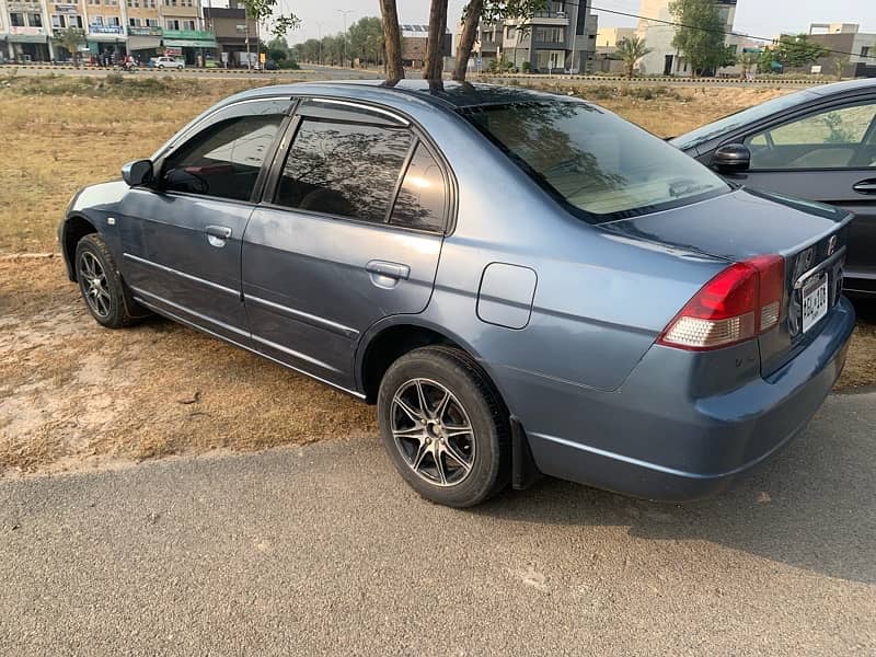 Honda Civic EXi 2004 3