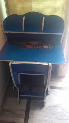 4pcs chair,one table and one study table for children