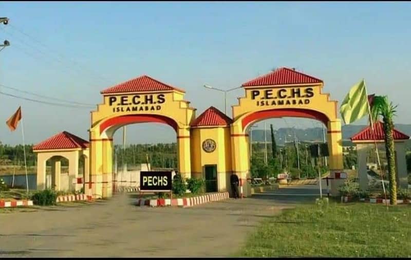 Pechs 5 Marla Plot Available For Sale 0