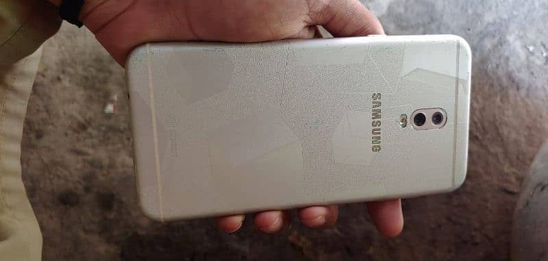 samsung Galaxy c8 0