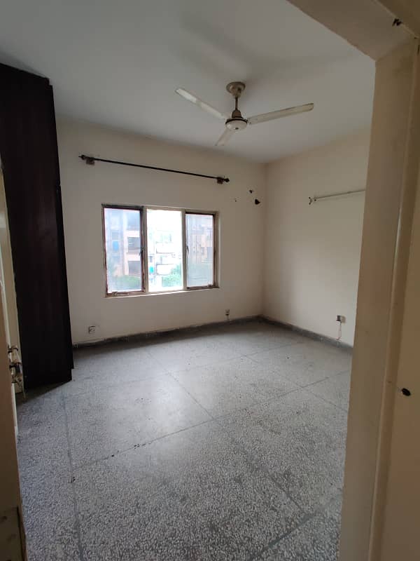 3 Bedroom Flat Fire Sale 2rd Floor G-11/3 12