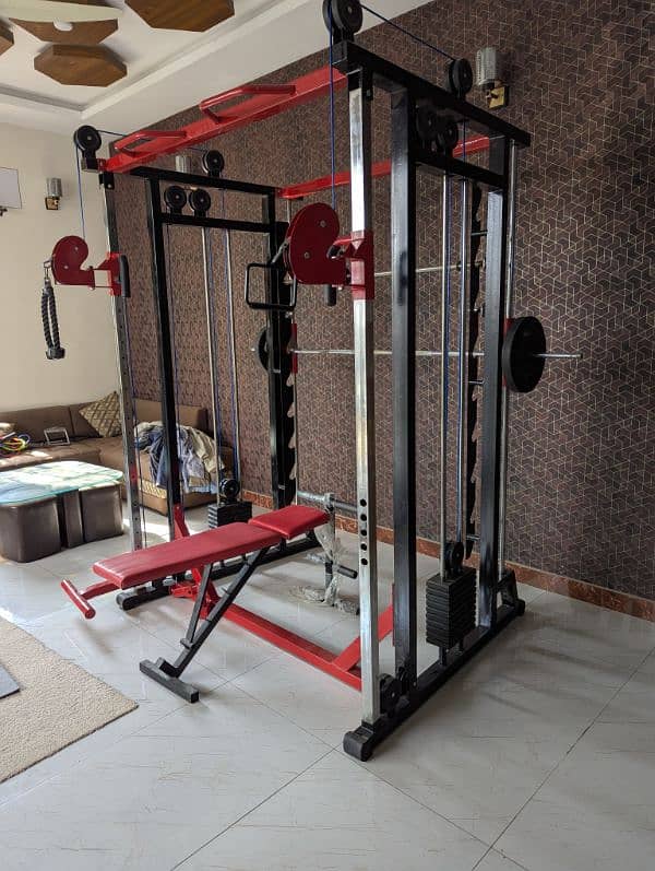 Functional trainer (Cable cross + Smith machine) 7