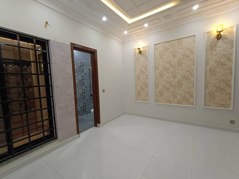 5 Marla Very Beautiful Luxury Brand New Spanish House For SALE In Johar Town Super Hot Location Near Park or Market 9