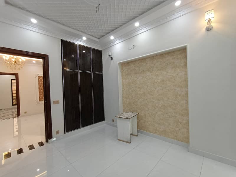 5 Marla Very Beautiful Luxury Brand New Spanish House For SALE In Johar Town Super Hot Location Near Park or Market 27