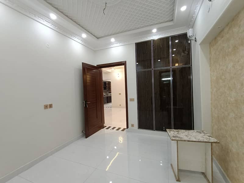 5 Marla Very Beautiful Luxury Brand New Spanish House For SALE In Johar Town Super Hot Location Near Park or Market 28