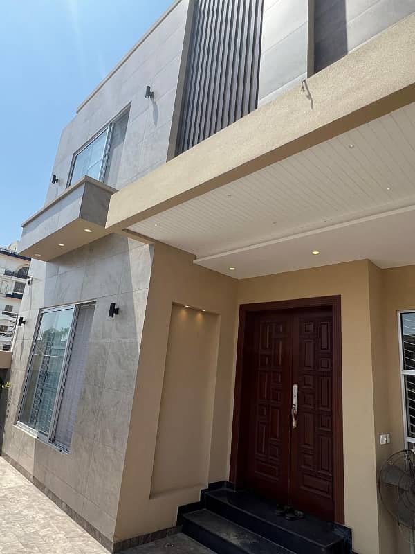 House Of 10 Marla Is Available For sale In Citi Housing Society, Citi Housing Society 2