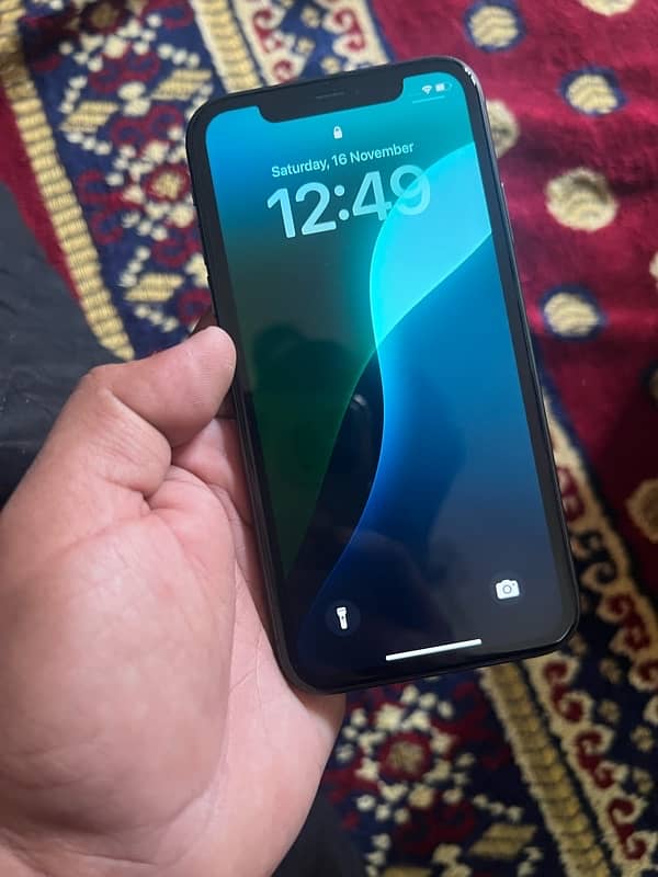 iphone 11 64gb non pta zong sim working 10/10 box handfee and cable 2