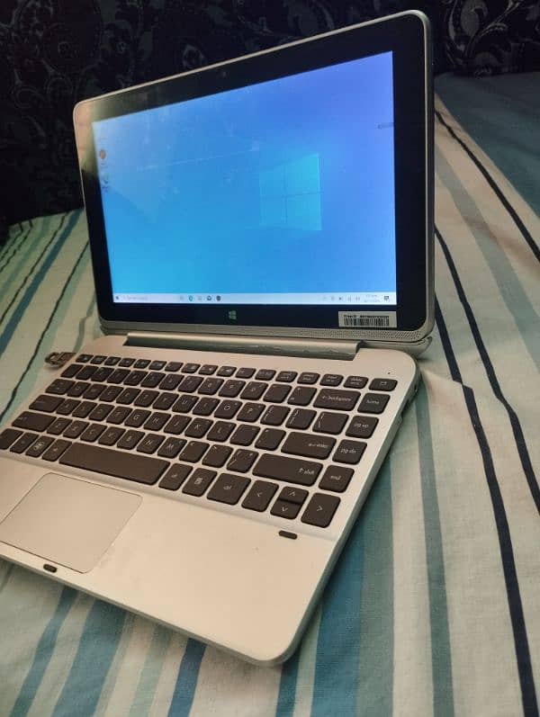 Haier Y11B Laptop 6