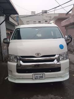 Toyota Hiace 2009