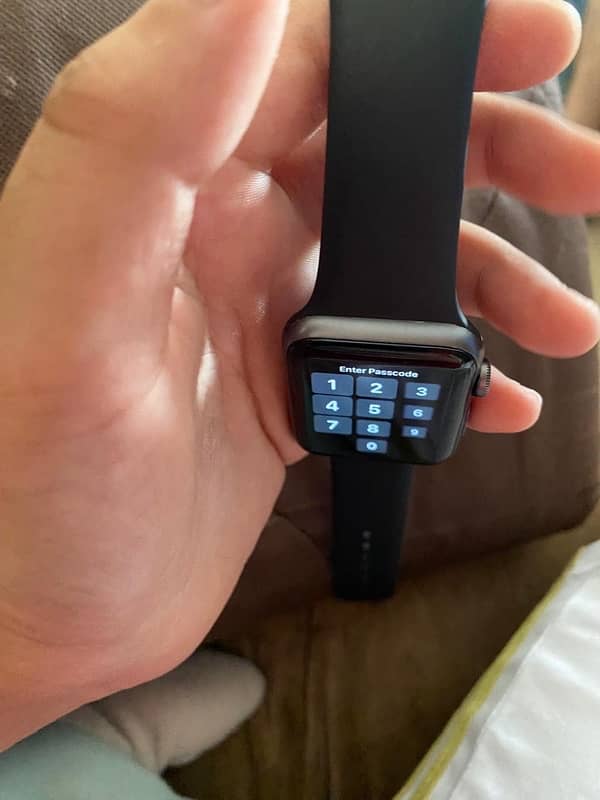 Apple Watch Series 3 42mm 5