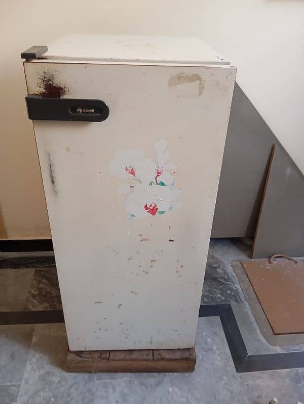 refrigerator for sale 0