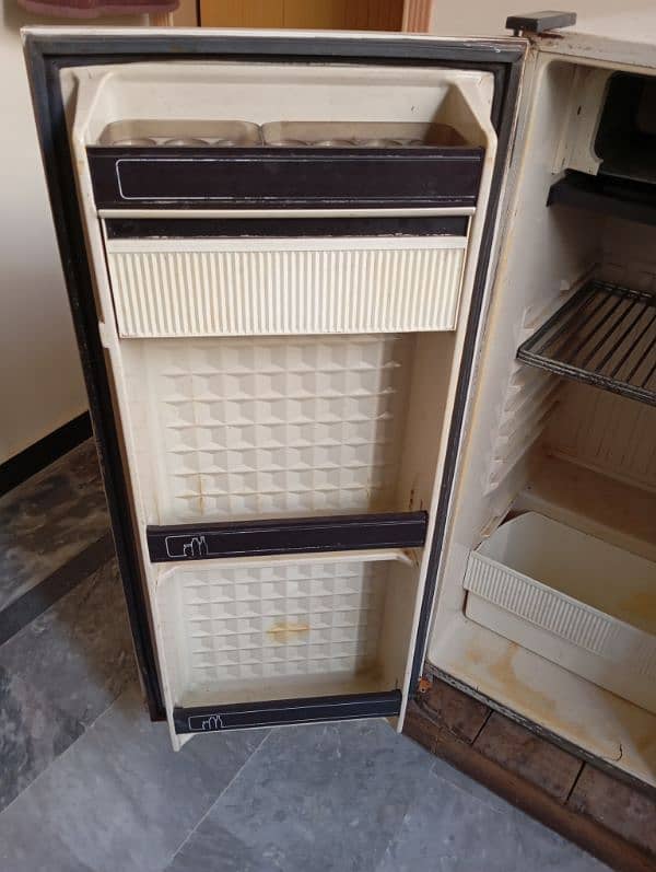 refrigerator for sale 4