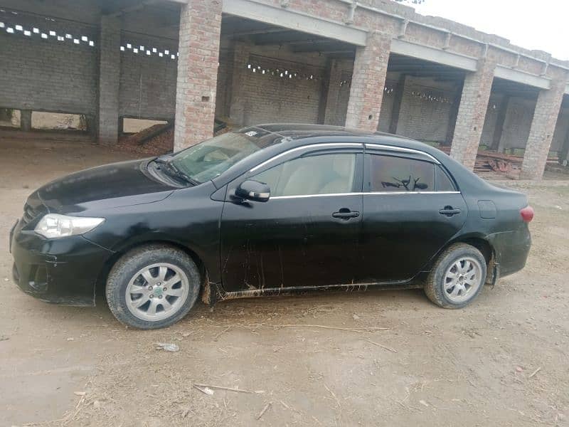 Toyota Corolla XLI 2011 10