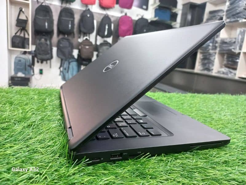 Dell Latitude 5490 i5, 8th Generation 3