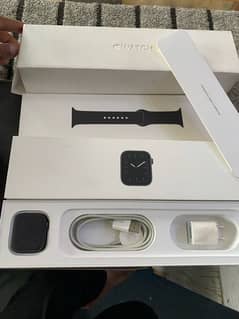 Apple watch series 5 40mm brand new condition