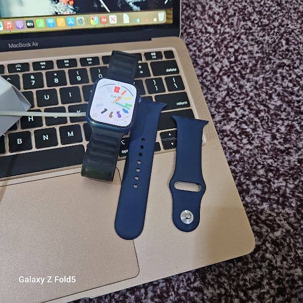 apple watch series 7 45MM 5