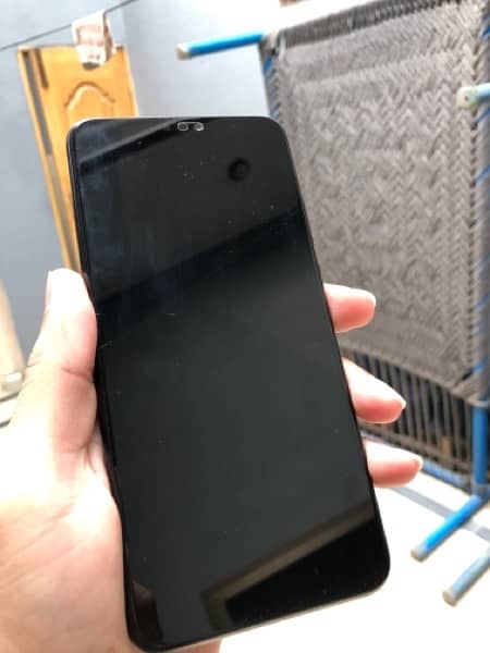 Huawei Honor 8x 1