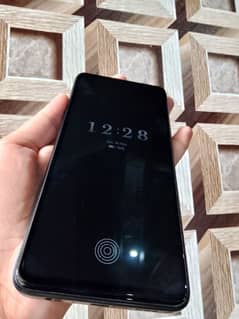 Oppo f21 pro . 8,128 GB