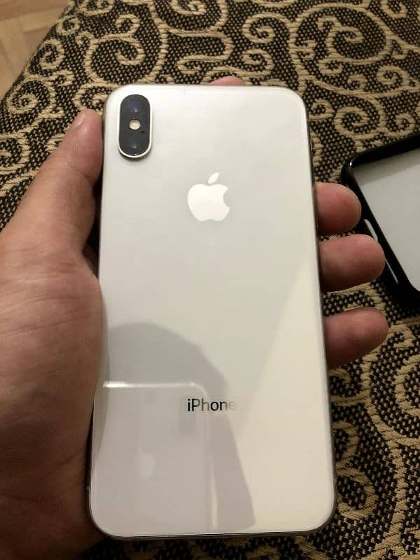 iPhone X 14