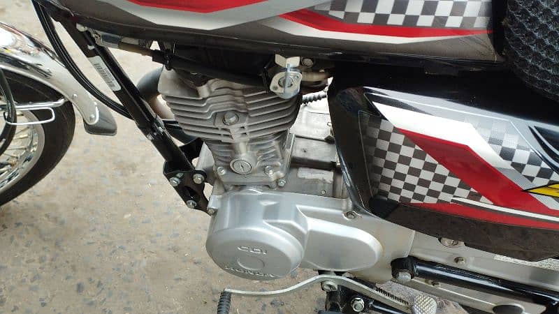 Honda cg 125 ,2023 model 24 sticker 3