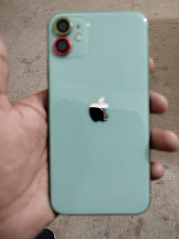 Apple iPhone 11 3