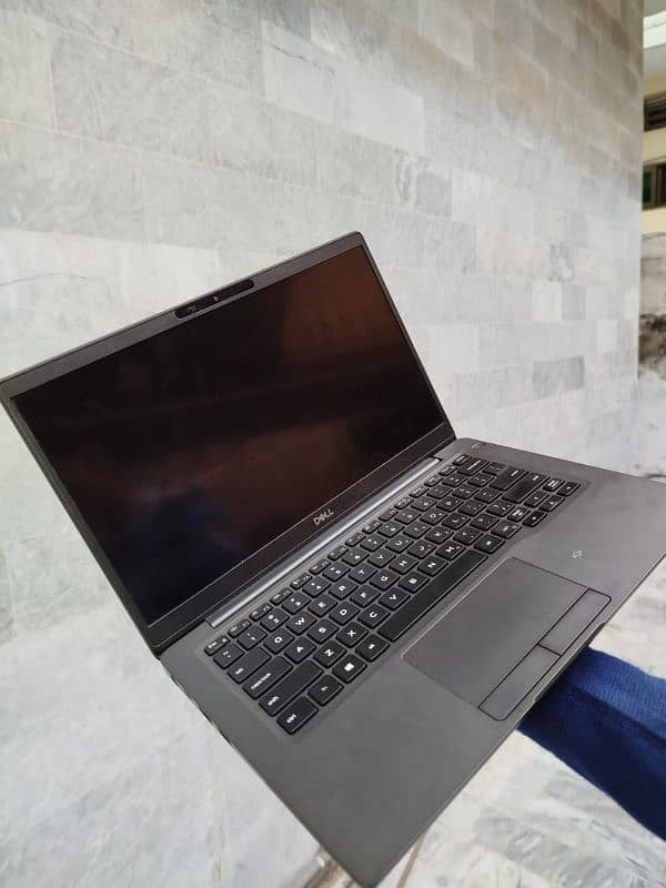 Dell Latitude 7300  16 / 256 GB   ( 10 / 10 )   Core i7 8665u  (Touch) 2