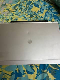 Hp laptop 2560 p core i7