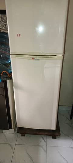 Dawlance Fridge for SALE (12 Cubic Feet)