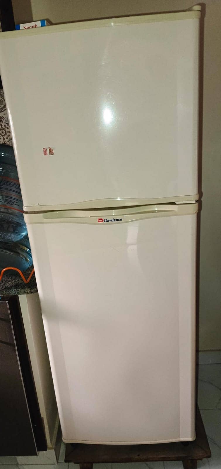 Dawlance Fridge for SALE (12 Cubic Feet) 2