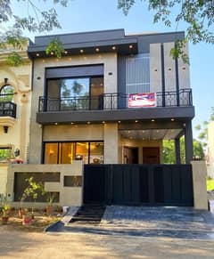 Beautiful House Very Super Hot Location Near Commercial Area & Kids Park In DHA Rahber 11 Sector 4