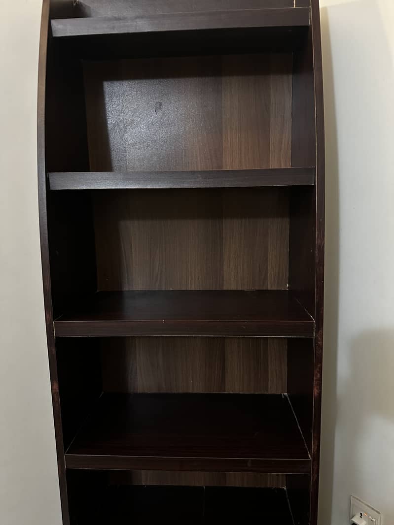 Wooden Bookshelf 0