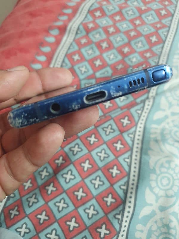 Samsung Note 9 6/128 PTA approved 9