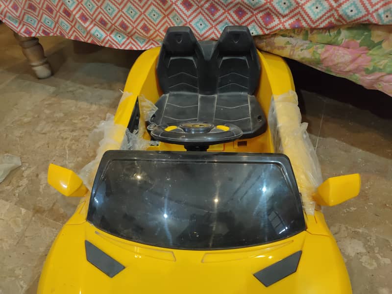 Kids Car with battery and charger 12