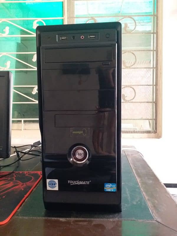 Gaming PC i7 2600k , 8GB RAM, 250gb harddisk 1