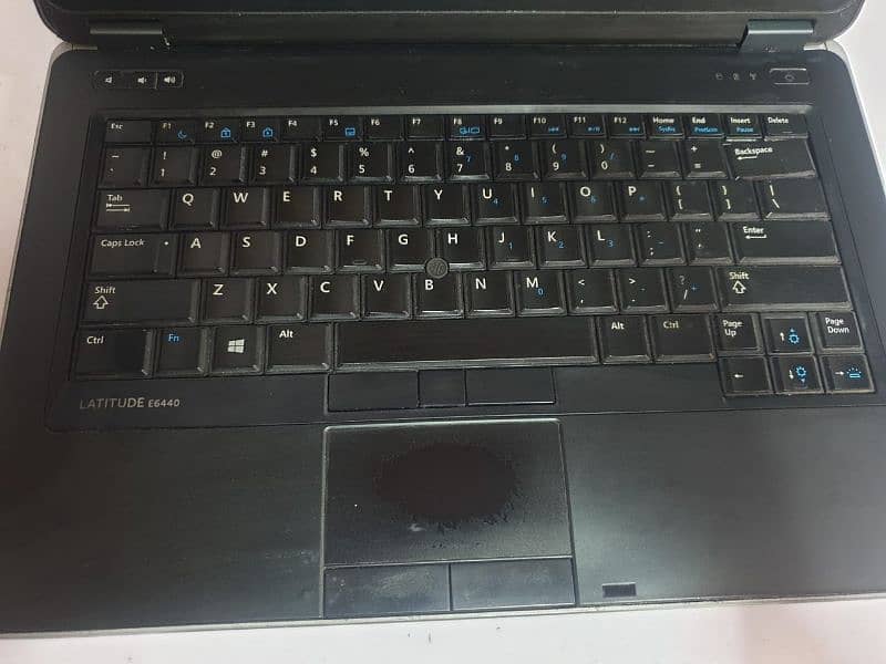 Dell  core i5 4th generation 3