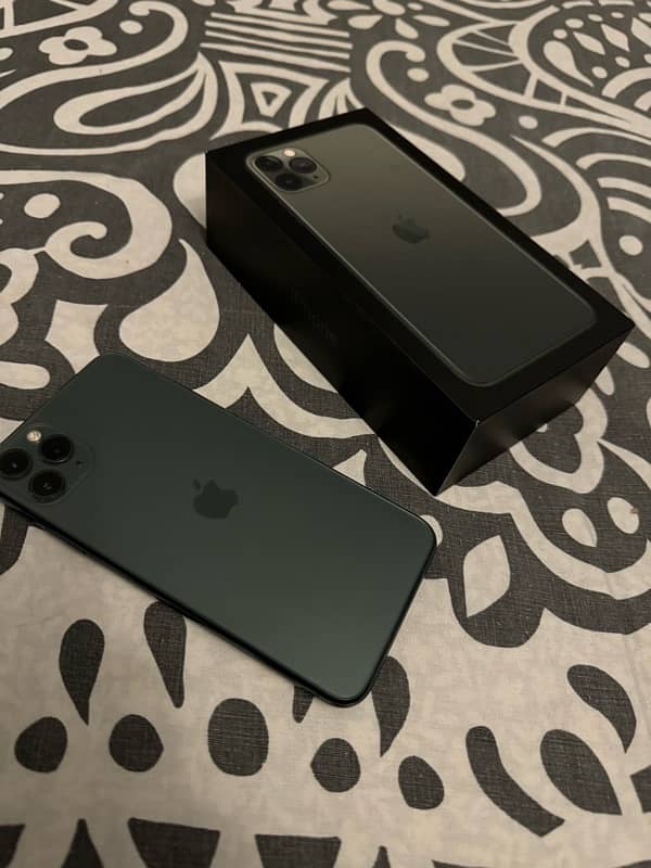 iPhone 11 Pro Max pta approved complete box 1