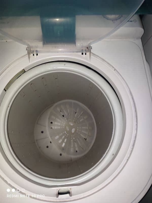 just like new dryer 8 month used 5