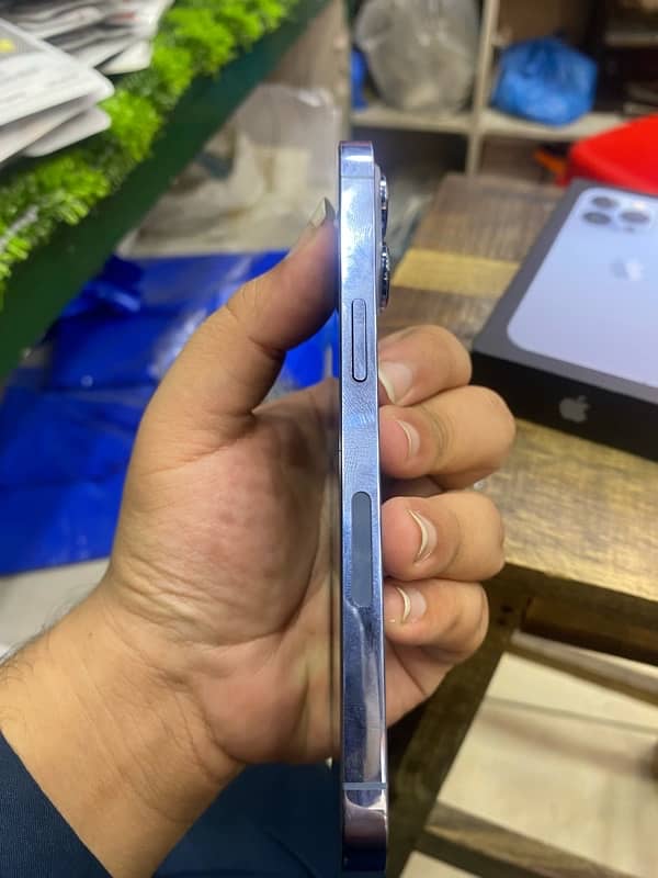 i phone 13 pro pta approved with orignal box 1