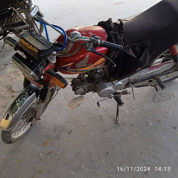 Honda cd 70 bike only for sale 6