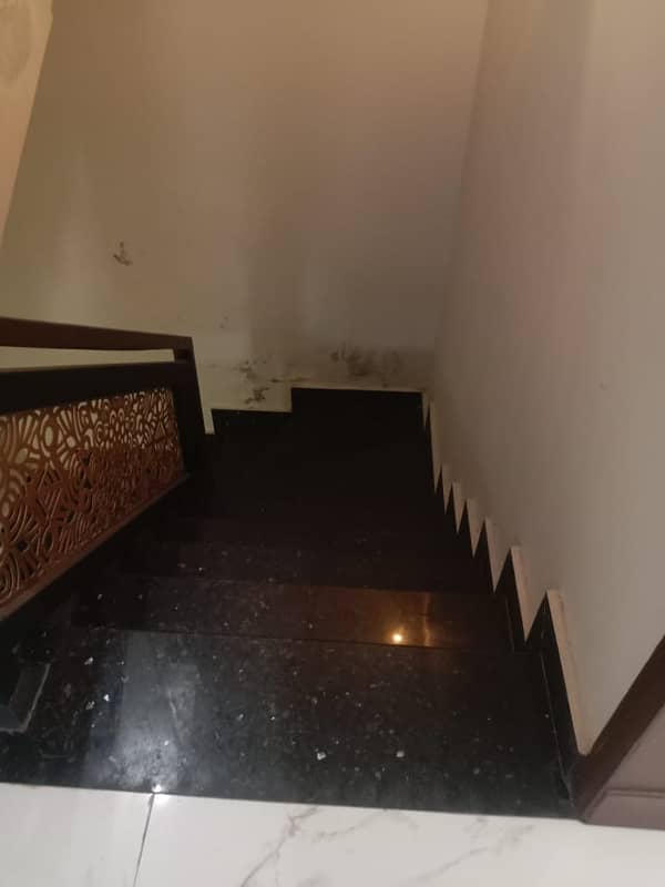 10 Marla Furnished House For Sale In Paragon City Lahore 38