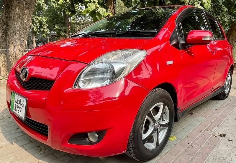 Toyota Vitz 1300 Limited Edition (RR) 2