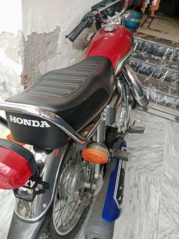 Honda 125 Self Start 2023 modal total original condensation 2