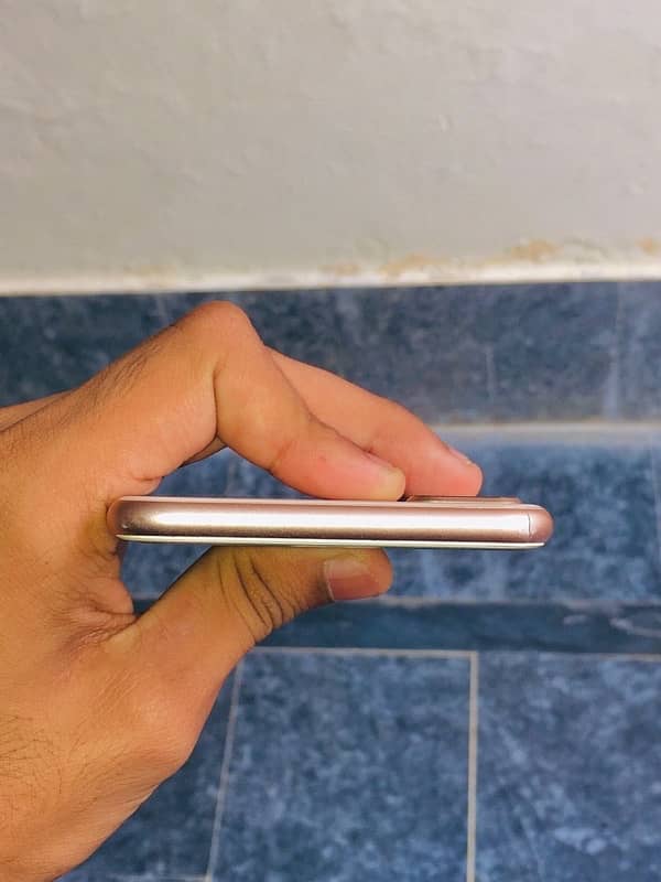 iPhone 8 Plus Non-PTA  64GB 4