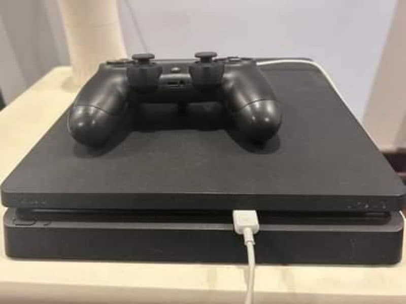 PS4 500 Gb 0