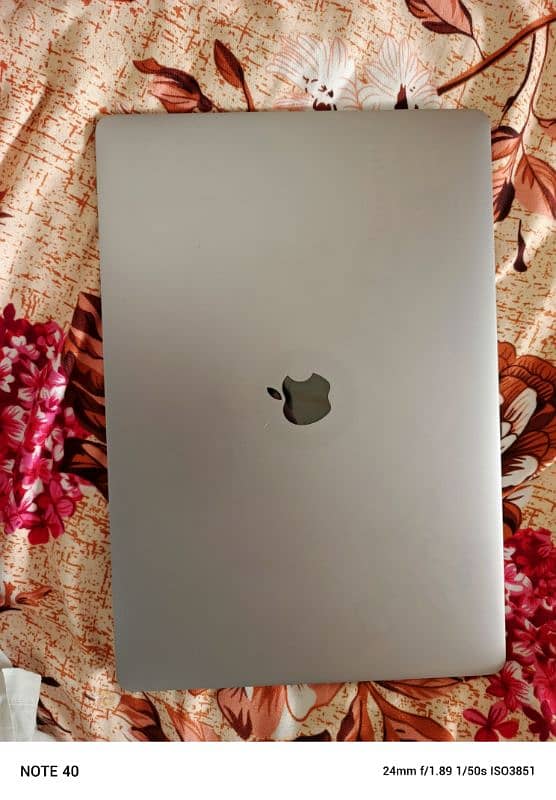 Macbook Pro 2017 urgent Sale 2