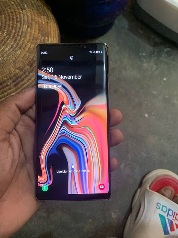 Galaxy Note 9  (6/128)gb . Patch 10:10 hor back barak + 1 dat 1