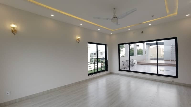 1 KANAL BRAND NEW HOUSE FOR SALE DHA PHASE 6 25